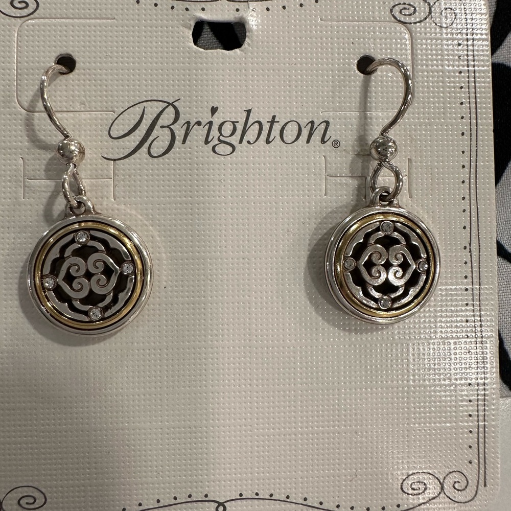 Brighton Intrigue - Picture 2 of 3